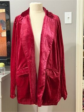 Torrid Size 2 Red Velvet Boyfriend Blazer Jacket Plus Size